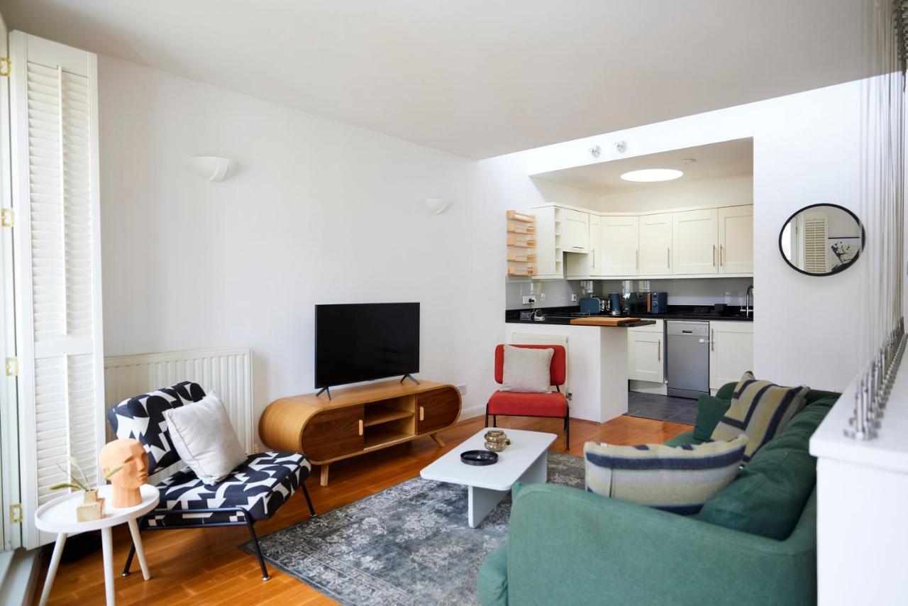 Апартаменты The London Nest - Trendy 3Bdr House Экстерьер фото